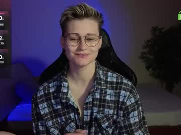 Joan_Night Chaturbate stream image from August 29, 2025