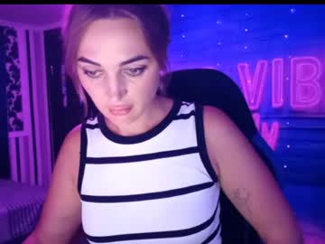 Blonde_Temptation Chaturbate stream image from August 29, 2025