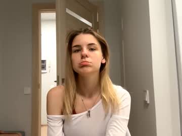 Denniskibler Chaturbate stream image from August 29, 2025
