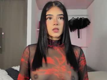 Iamjulietaa Chaturbate stream image from August 29, 2025