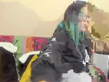 Lucianacapisce Chaturbate stream image from August 29, 2025