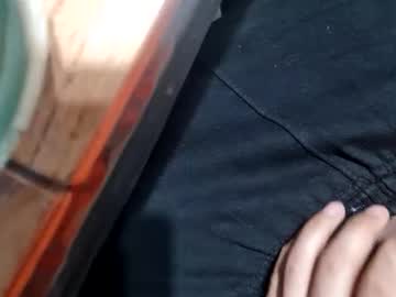 Lautarooo25 Chaturbate stream image from August 29, 2025