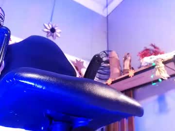 Nahomi_Tyler Chaturbate stream image from August 29, 2025