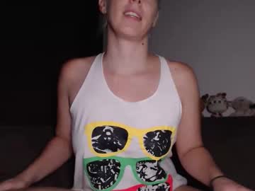 Nestyx Chaturbate stream image from August 29, 2025