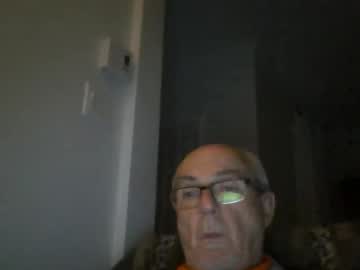 Bernard1102 Chaturbate stream image from August 30, 2025