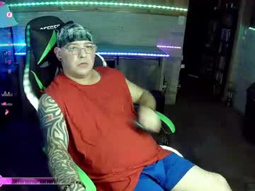 Robun1801 Chaturbate stream image from August 30, 2025
