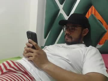 Juanfe_Style Chaturbate stream image from August 30, 2025