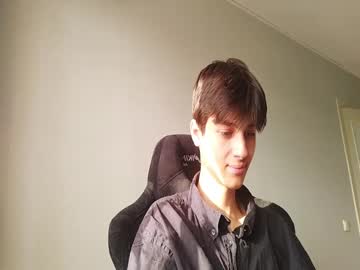 Lucasv1be Chaturbate stream image from August 30, 2025