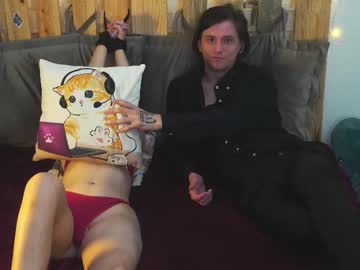Nickari_Couple Chaturbate stream image from August 30, 2025