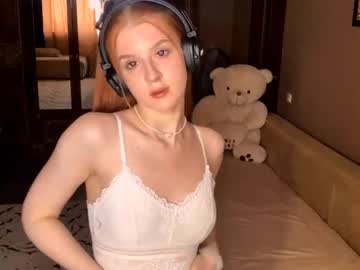 Cyndydemyan Chaturbate stream image from August 30, 2025