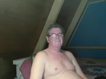 Finderfiner Chaturbate stream image from August 30, 2025