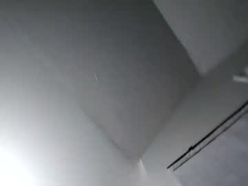 Longd302210 Chaturbate stream image from August 30, 2025
