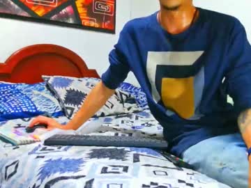 Ryan_Maxy Chaturbate stream image from August 30, 2025