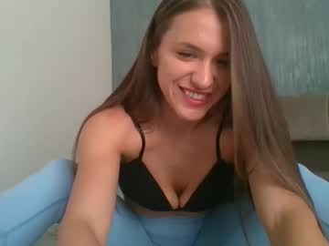 Angie_Maisson Chaturbate stream image from August 30, 2025