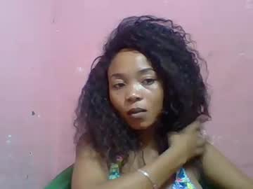 Estelah20 Chaturbate stream image from August 30, 2025