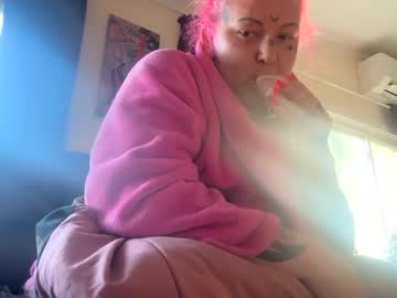 Goddess182002 Chaturbate stream image from August 30, 2025