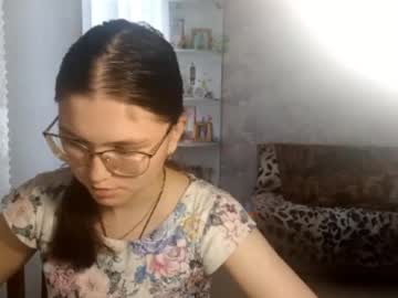Kyongjagodzinski Chaturbate stream image from August 30, 2025