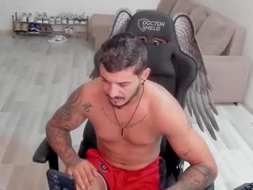 Laurlaurentiu193 Chaturbate stream image from August 30, 2025