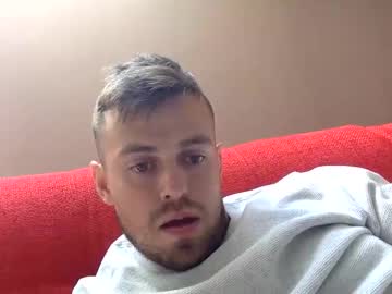 Mulerkeeee Chaturbate stream image from August 30, 2025