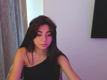 Sasha_Bloom7 Chaturbate stream image from August 30, 2025