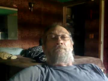 Kootchiemonster Chaturbate stream image from August 30, 2025