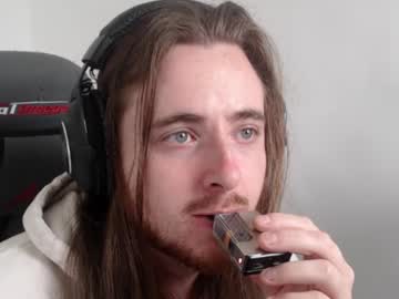Mikeskeldon3 Chaturbate stream image from August 30, 2025