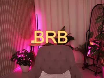 Milenaharris Chaturbate stream image from August 30, 2025