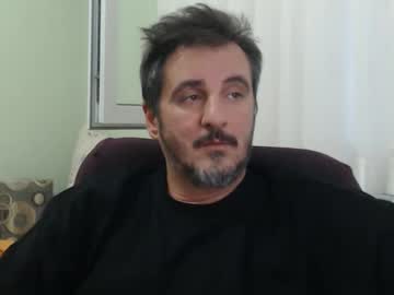 Artredemiasea Chaturbate stream image from August 30, 2025
