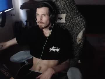 Skinnylongd95 Chaturbate stream image from August 30, 2025