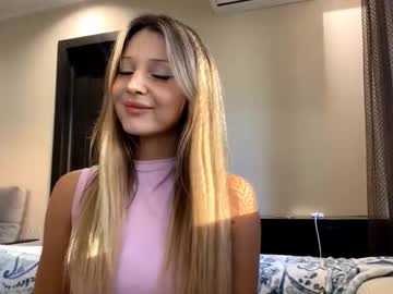 Walterlangshaw Chaturbate stream image from August 30, 2025