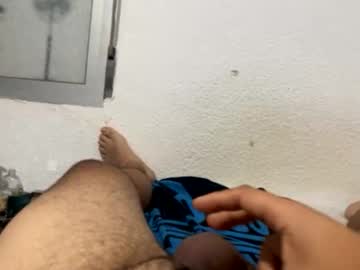 Onthetop69 Chaturbate stream image from August 30, 2025