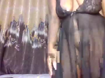 Briannaflowers Chaturbate stream image from August 30, 2025