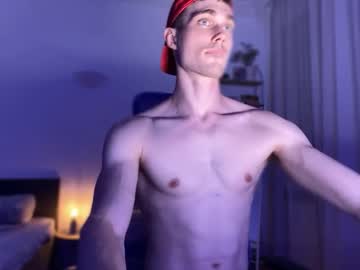 Hornytwunk01 Chaturbate stream image from August 30, 2025