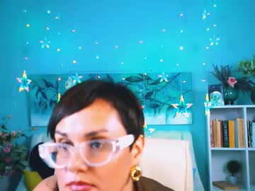 Lauradavidsons Chaturbate stream image from August 30, 2025