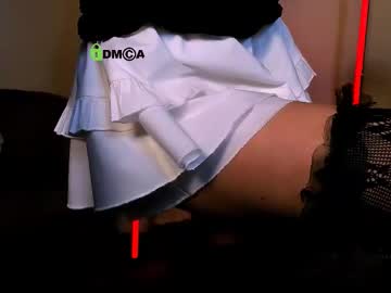Doll_Vey Chaturbate stream image from August 30, 2025