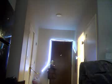 Lilbody1 Chaturbate stream image from August 30, 2025