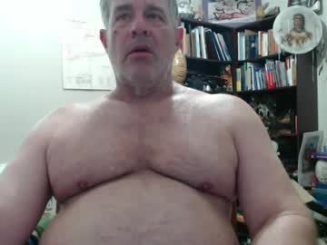 Luv2bnakedallthetime Chaturbate stream image from August 30, 2025