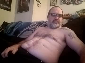 Mikeeshines13 Chaturbate stream image from August 30, 2025