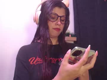 Cutehaome Chaturbate stream image from August 30, 2025