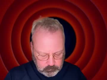 Xarkevis Chaturbate stream image from August 30, 2025