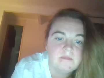 Activee2324 Chaturbate stream image from August 30, 2025