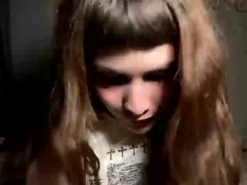 Ayaderen Chaturbate stream image from August 30, 2025