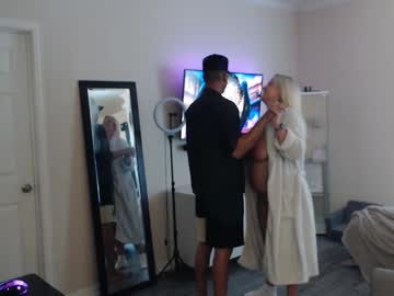 Gloryholequeen Chaturbate stream image from August 30, 2025
