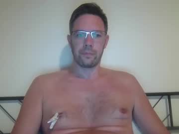 Slavemike301 Chaturbate stream image from August 30, 2025