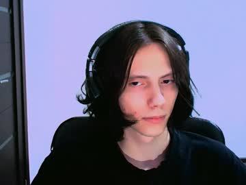 Temptvelvet Chaturbate stream image from August 30, 2025