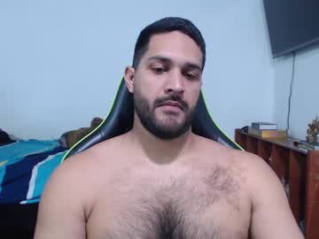 Alonxoo Chaturbate stream image from August 30, 2025