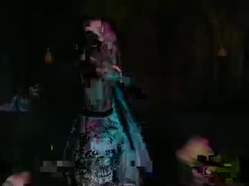Seraphinmunster Chaturbate stream image from August 30, 2025