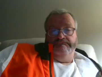 Passporttraveler1 Chaturbate stream image from August 31, 2025