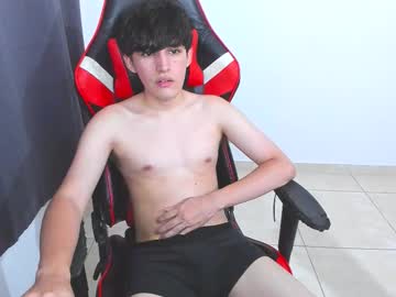 Eren_Tatakae Chaturbate stream image from August 31, 2025