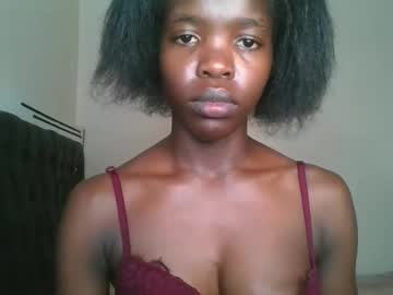 Kinky_Aria Chaturbate stream image from August 31, 2025
